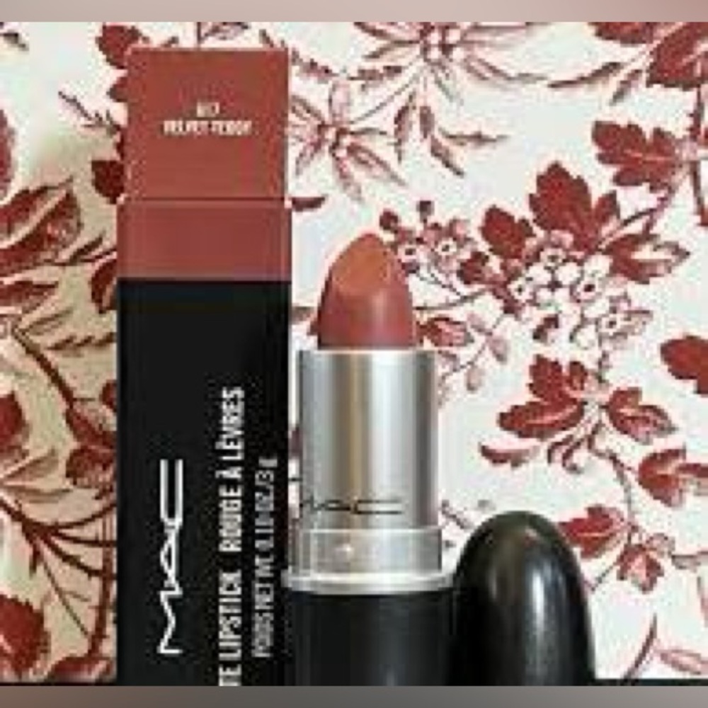 MAC Velvet Teddy Matte Lipstick